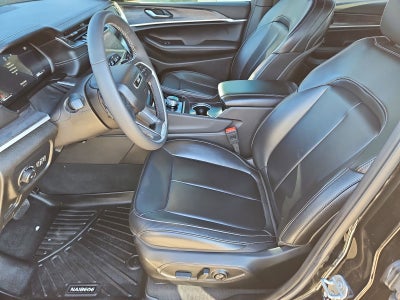 2025 Jeep Grand Cherokee L Limited 4x2