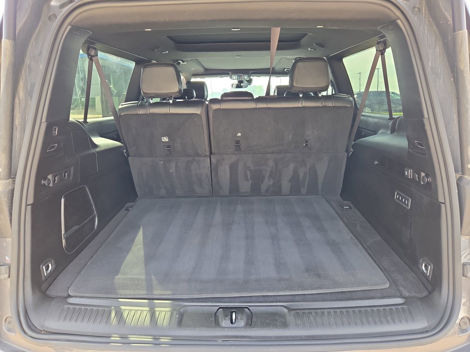 2024 Jeep Wagoneer L Series I 4x2