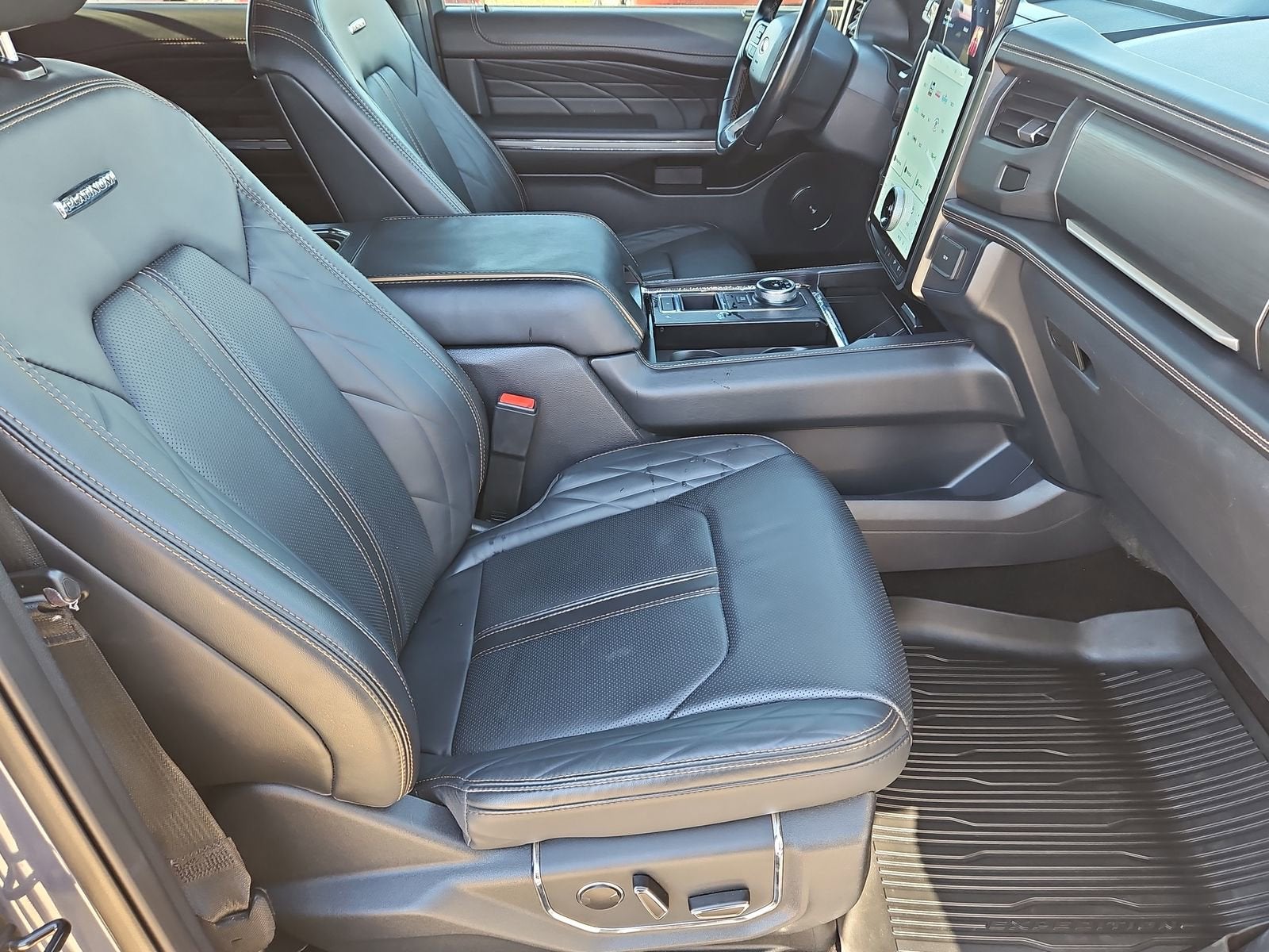 2022 Ford Expedition Max Platinum