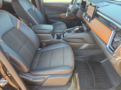 2024 GMC Canyon AT4