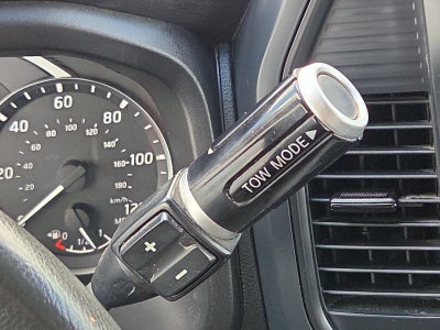 2024 Nissan TITAN Crew Cab SV 4x2