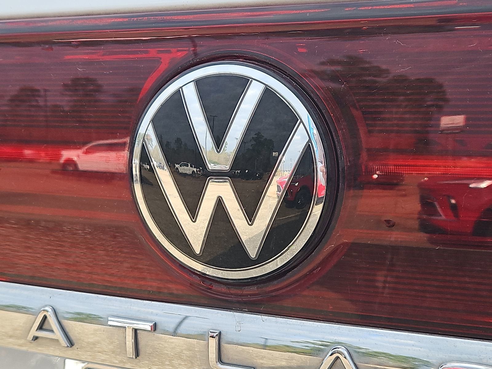 2025 Volkswagen Atlas 2.0T SEL Premium R-Line