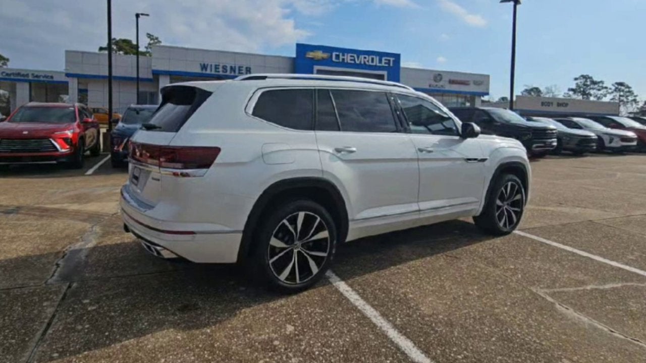 2025 Volkswagen Atlas 2.0T SEL Premium R-Line