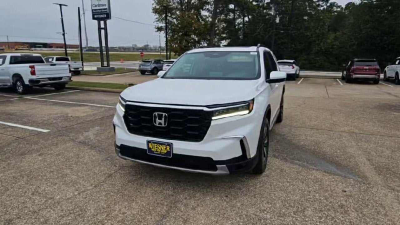 2023 Honda Pilot AWD Elite