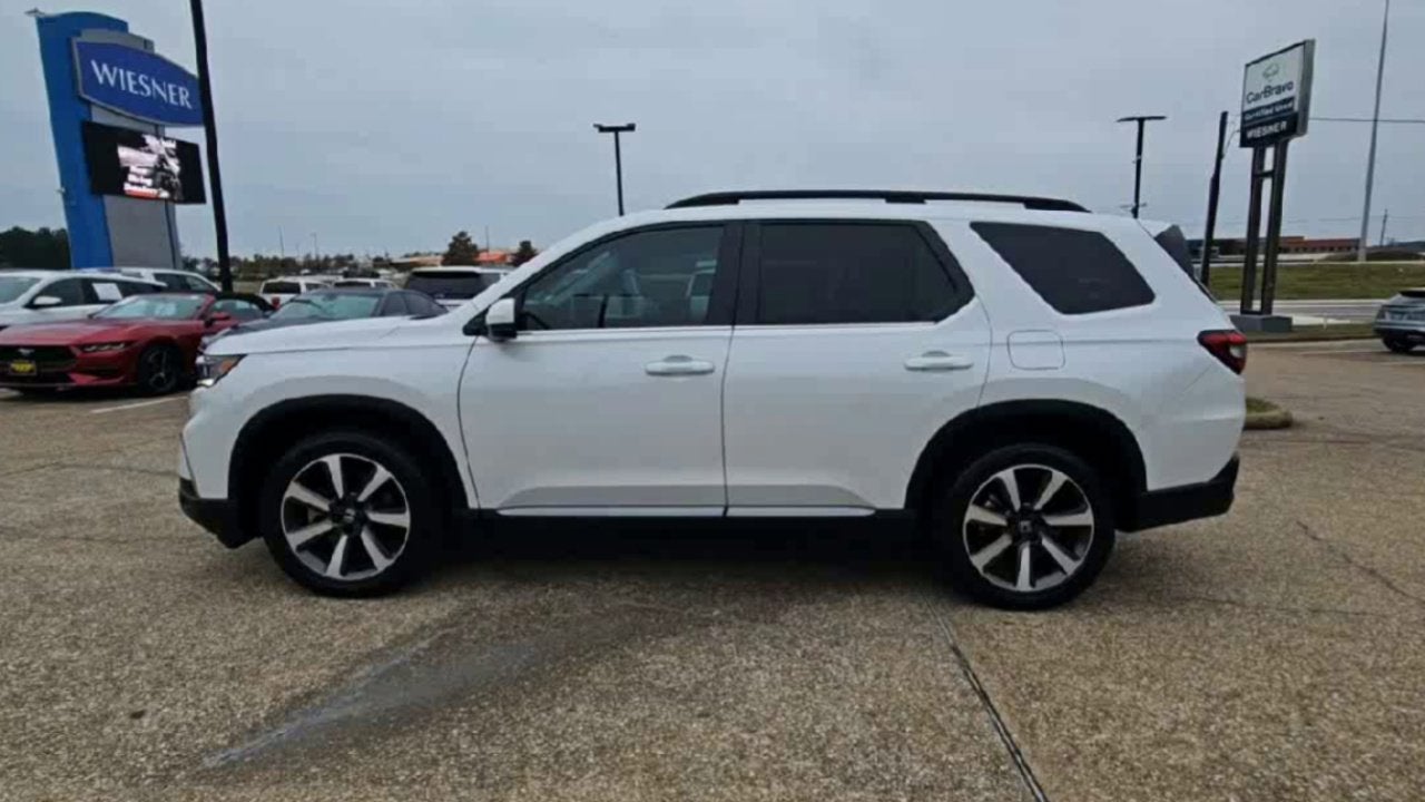 2023 Honda Pilot AWD Elite