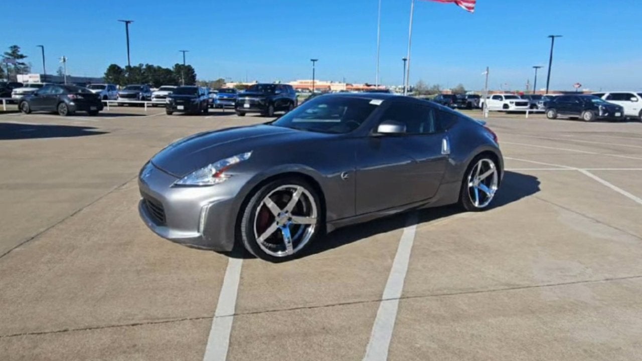 2016 Nissan 370Z Sport