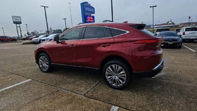 2022 Toyota Venza LE