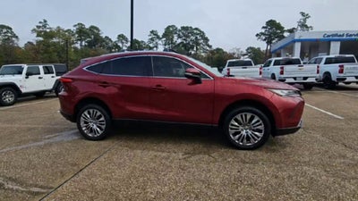 2022 Toyota Venza LE